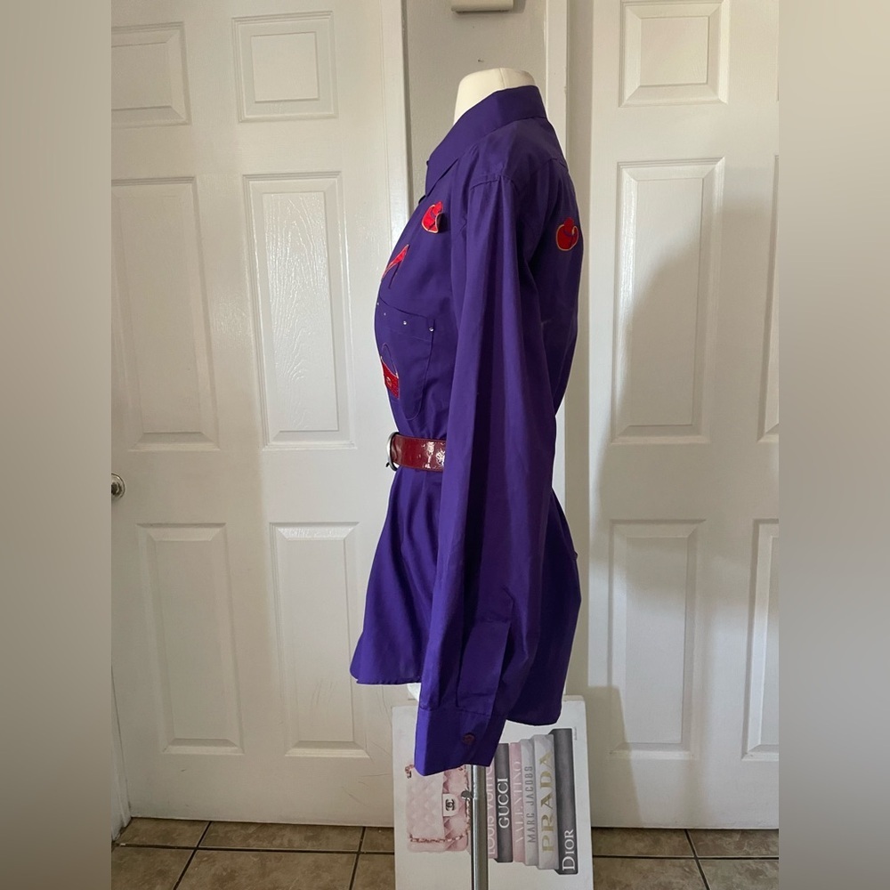 Get Lucky Blouse Size M Purple Red Hat Fashion Long Sleeve - Picture 7 of 9